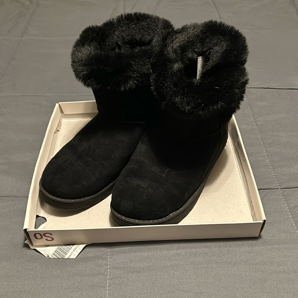 Paulina Women's Faux-Fur Winter Boots - Black